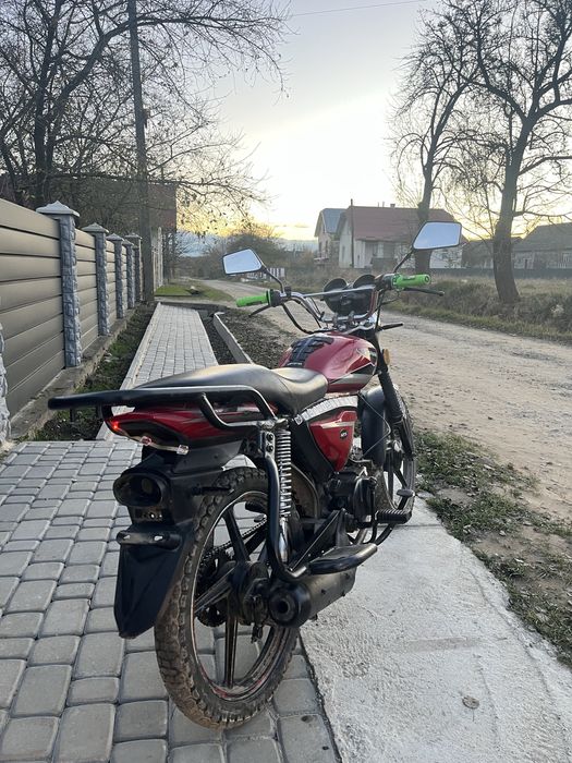 Продам мопед Spark 125