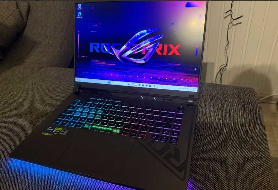 Laptop Gamingowy ROG Strix G614JI i9 13th Gen RTX 4070 32 GB 1TB