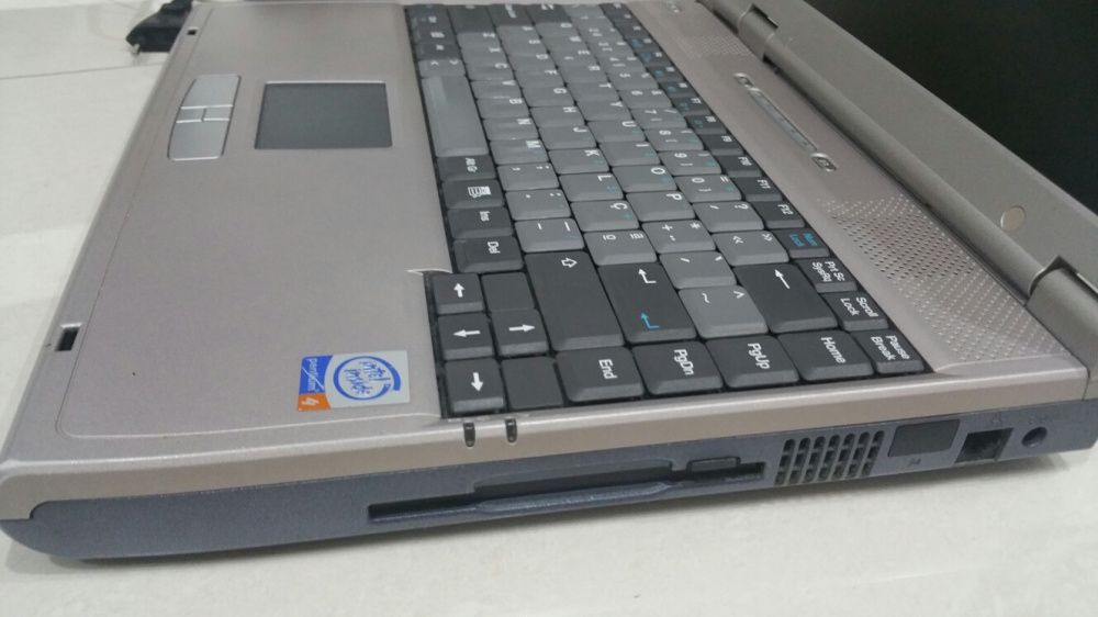 First Portable Computer - ELETRONIA64551001107203121