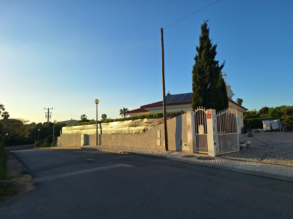 Pinturas, Reparações e Limpeza de Telhados – Algarve