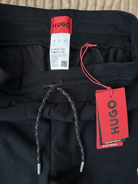 Hugo Boss чоловічий костюм
