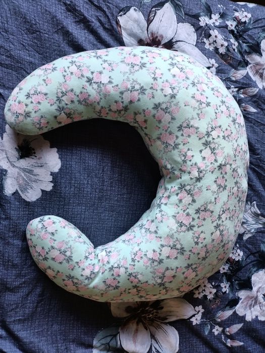 Poduszka do karmienia