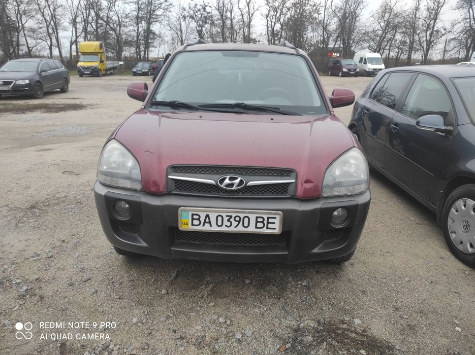 Автомобиль хундай Туксон