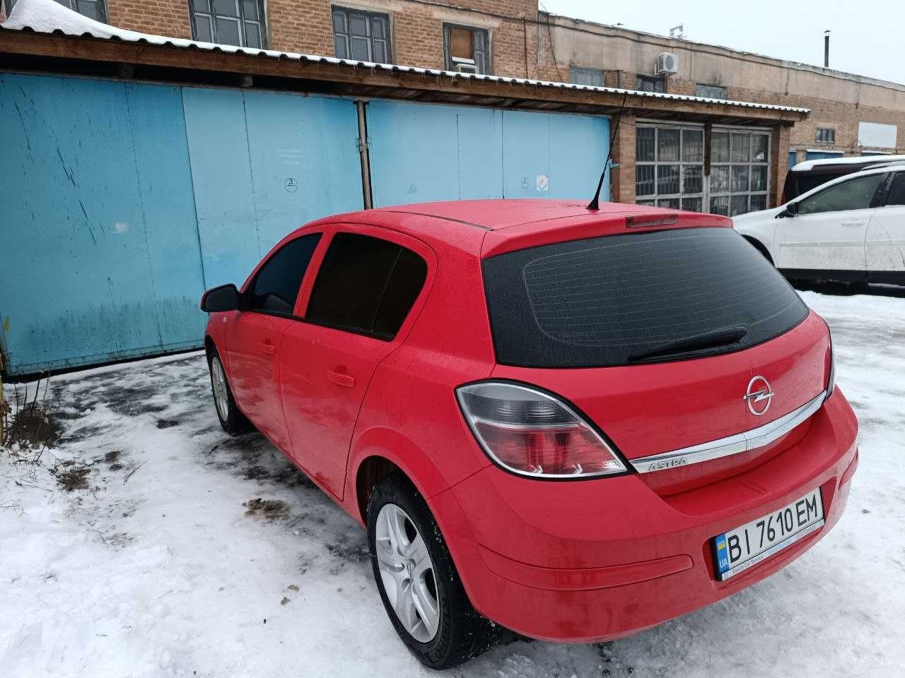 Opel Astra H 2013