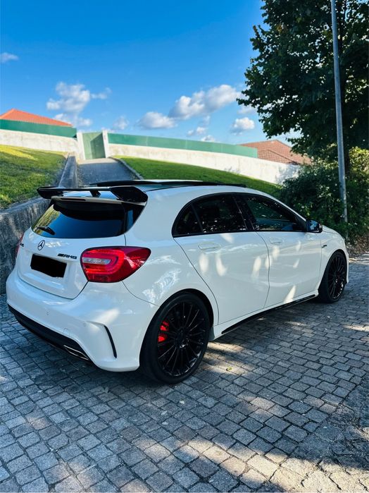MERCEDES A45 AMG 4MATIC 361cv Full Extras