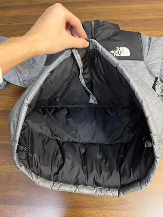 Puchówka The North Face w szaro-czarnej wersj/XL