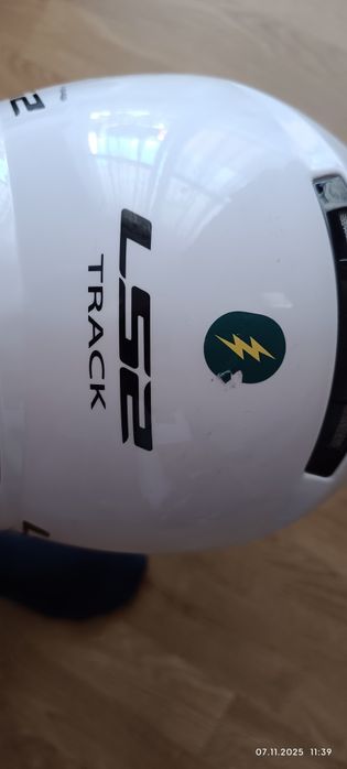 Nowy kask L 52cm  z homologacją porządny mocny czarny