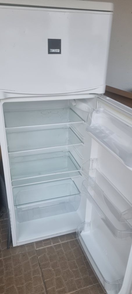Frigorifico com congelador