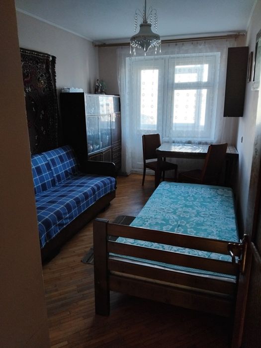 Здаю окрему кімнату в самому центрі.