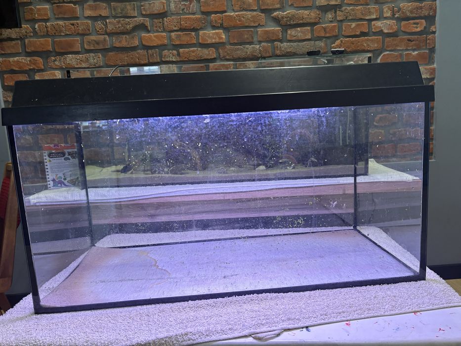 Akwarium 112l 4miesieczne plus pokrywa