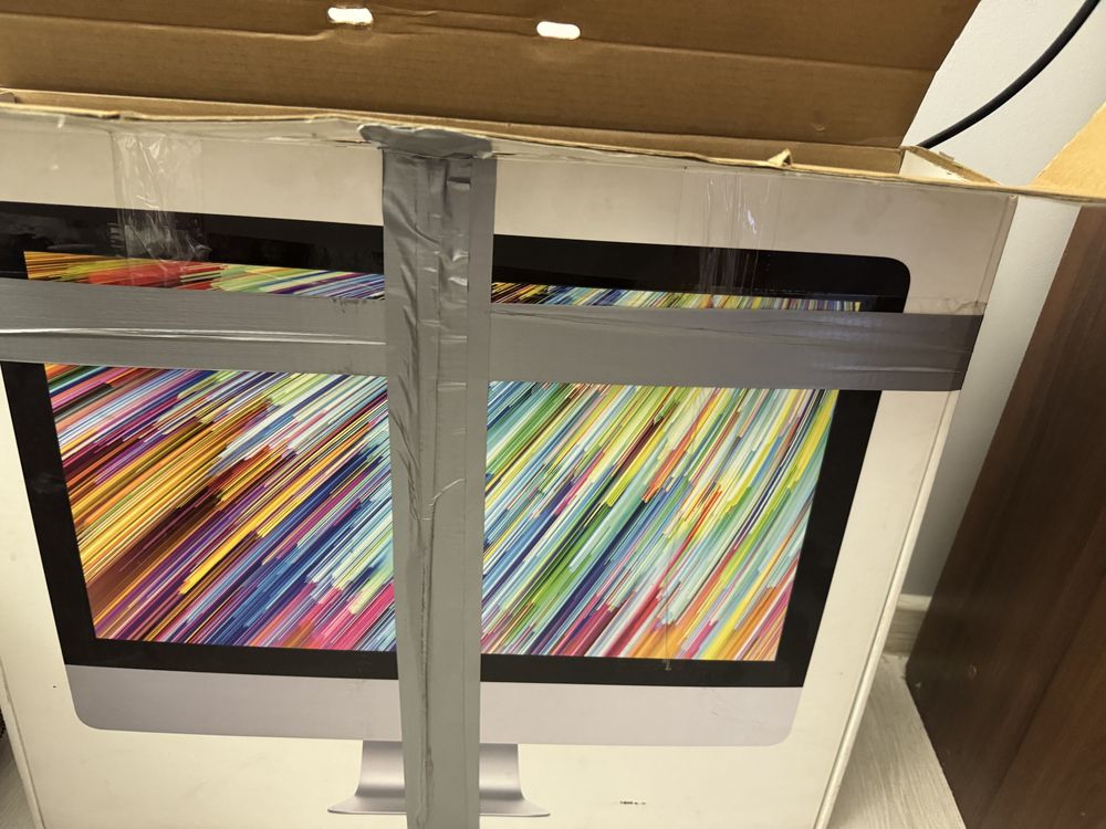 Терміново iMac 21.5 Retina 4K 2017 i7 6Core 32GB ddr4  Ram ssd 1 TB