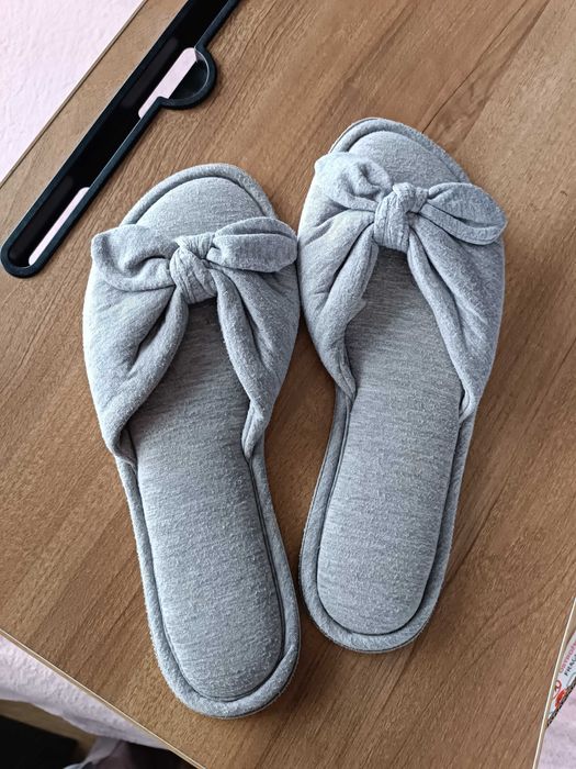 Kapcie szare damskie Charter Club rozmiar 40-41