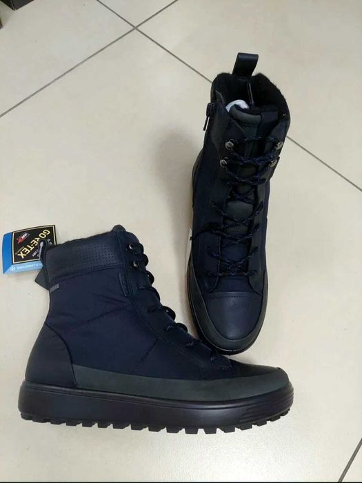 Ессо теплі ботинки 40 р.