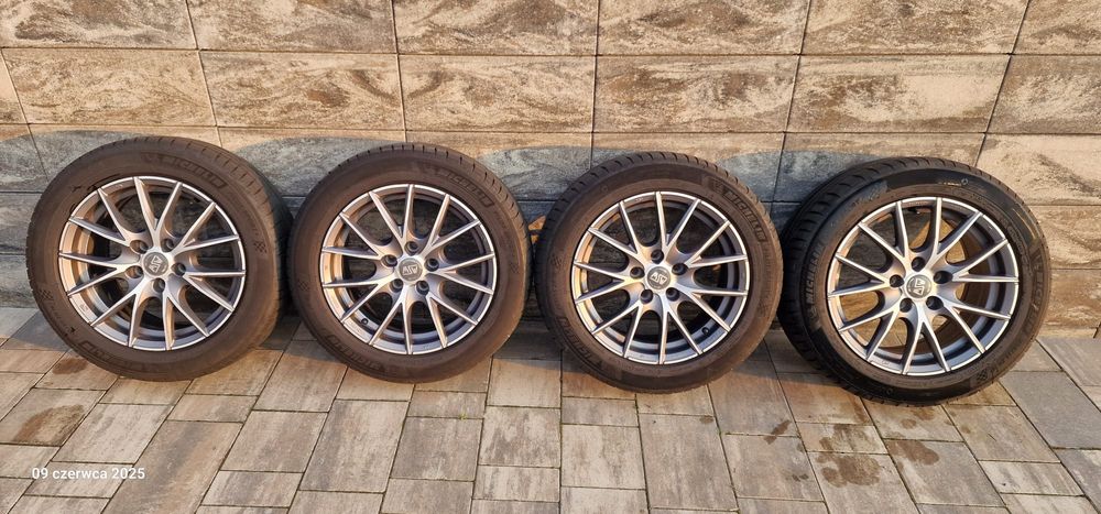 Koła VW, felgi MSW, opony letnie Michelin Pilot Sport 4, 205/55 r. 16