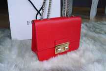 Czerwona torebka FURLA