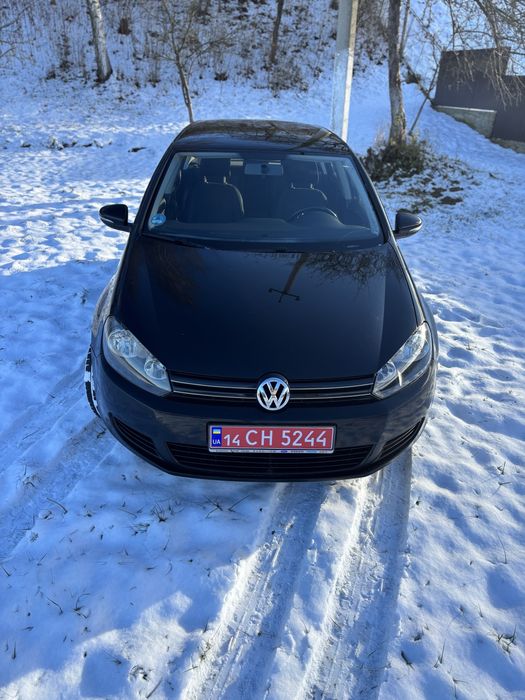 Volkswagen Golf 6 1,6 МРі бензин