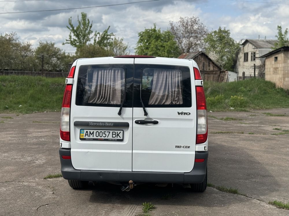 Mercedes-benz Vito 2011