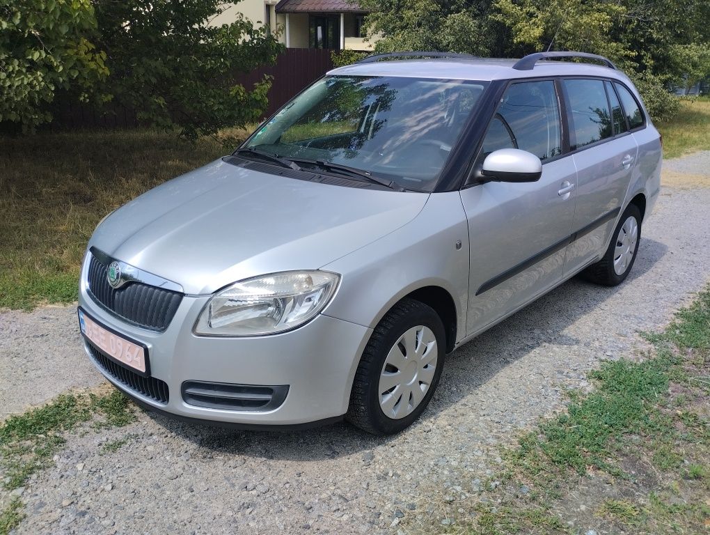 Продам Шкода Фабія 1.4