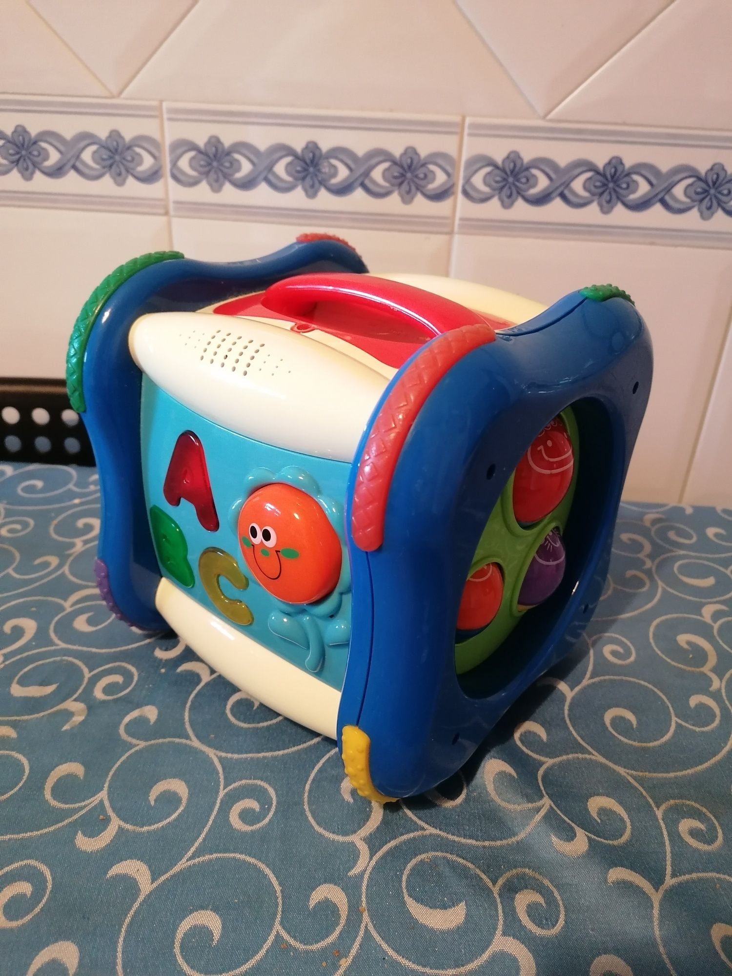 Brinquedo didático da Chico