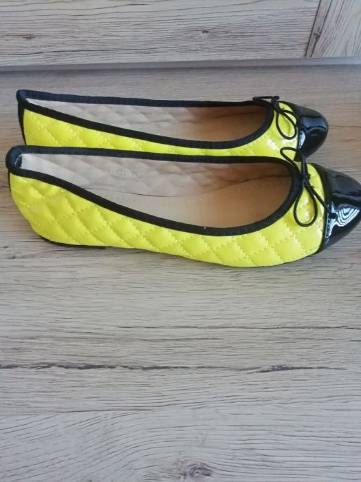 Balerinki limonka czarne odcienie żółtego pikowane