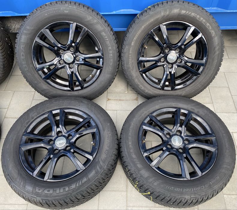 Alufelgi z oponami 215/60 R16 VW Passat B8 VW T-Roc Skoda Superb 5x112