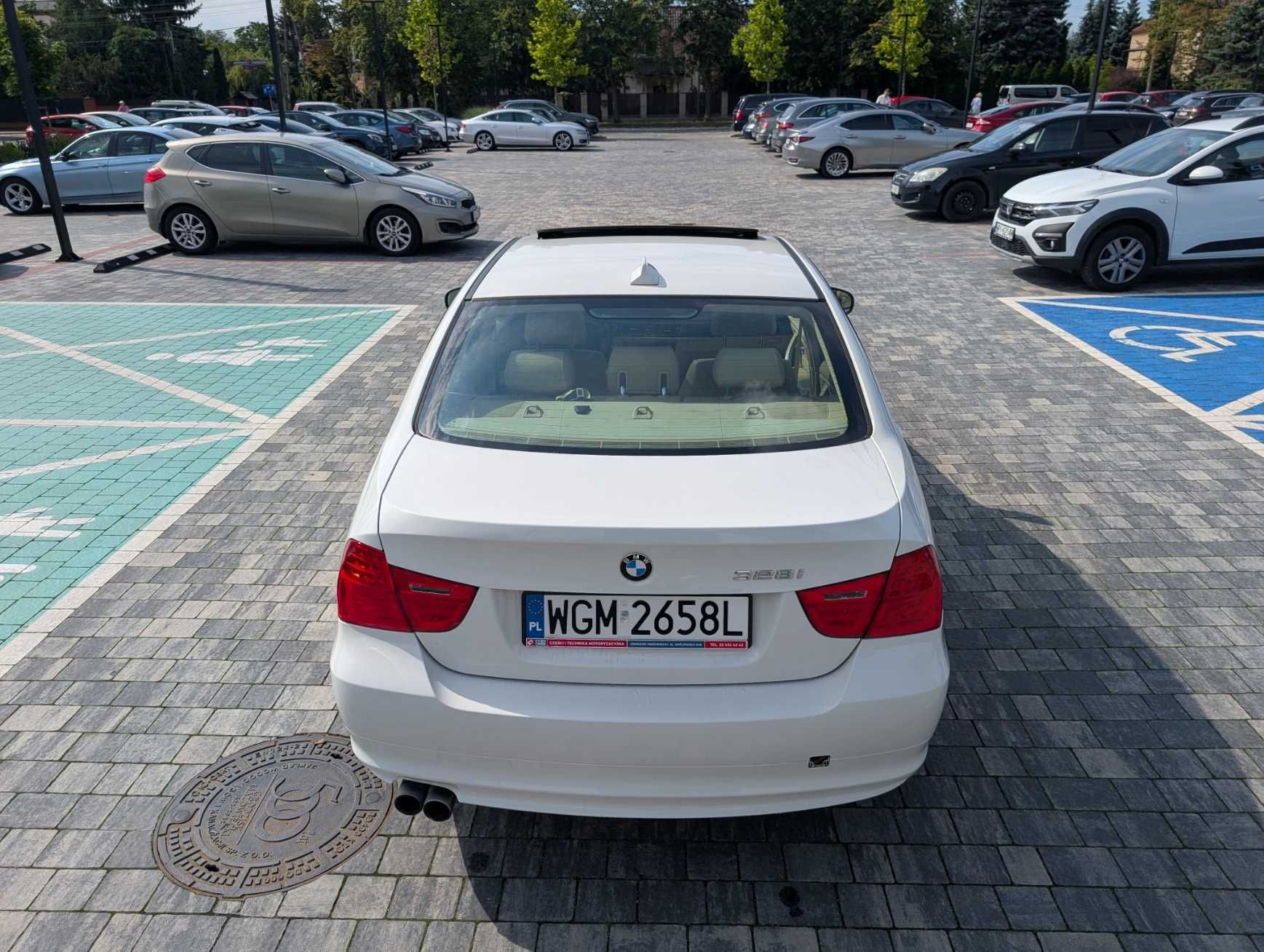 Bmw seria 3 e90 R6 328xi xDrive 3.0l skóra jasna 234KM szyberdach