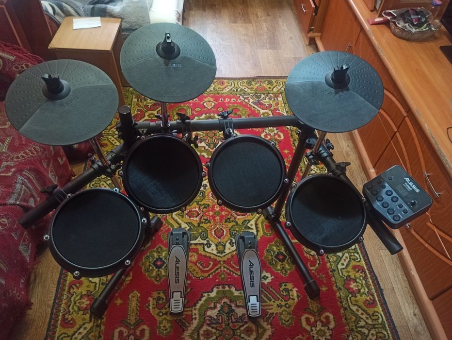 Електро барабани Alesis Turbo Mesh Kit