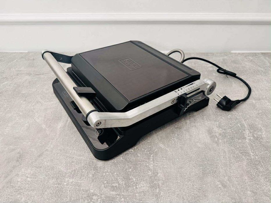 Grill elektryczny Black+Decker
