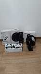 Konsola XBox Series s 2 pady, sluchawki