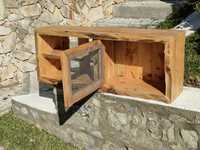 Armário rústico em madeira de cedro