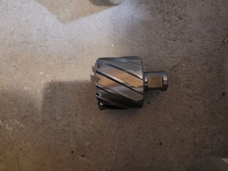 Frez do wiertarek ze stopą magnetyczną 50mm DEWALT DT8411