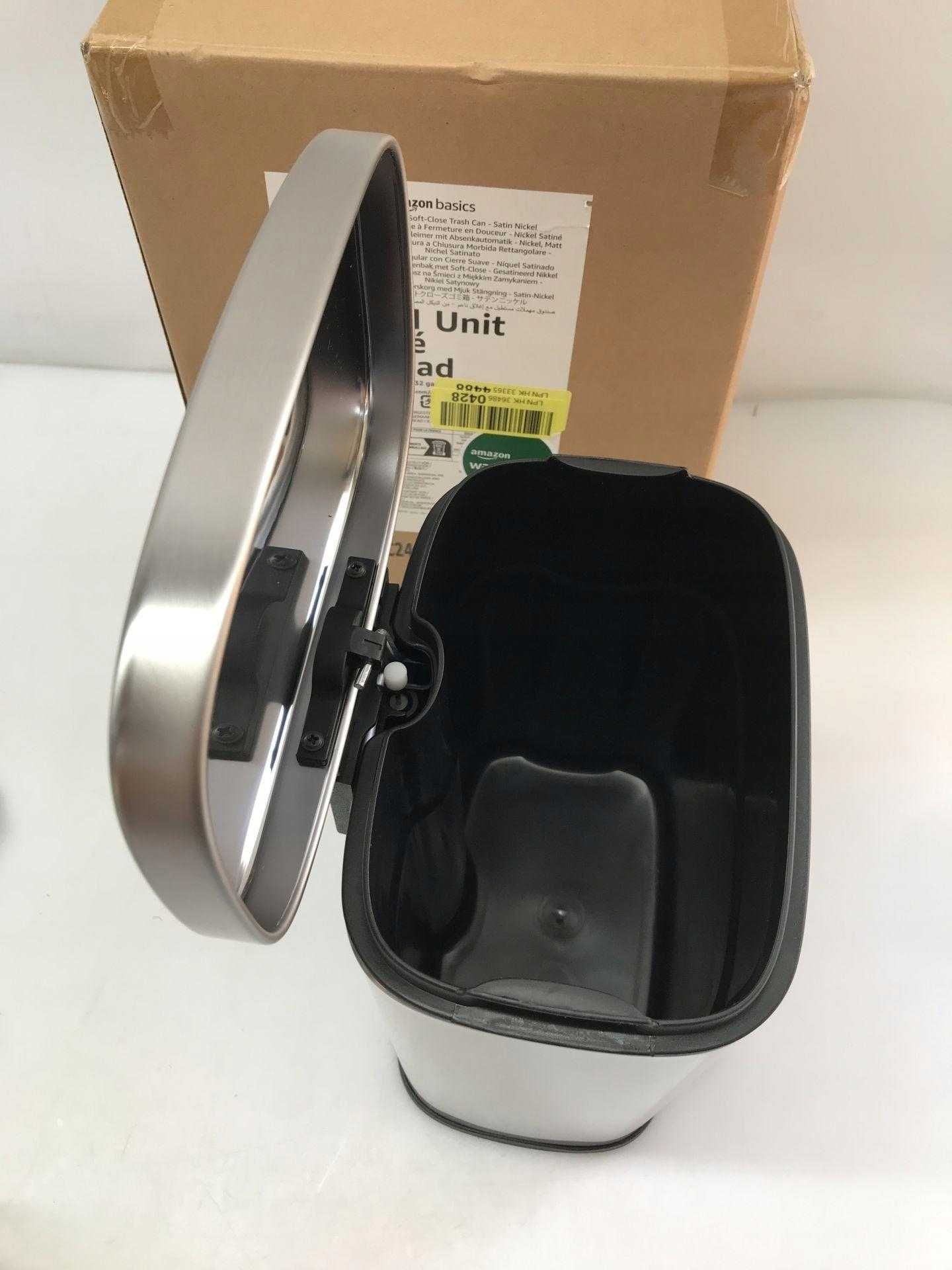 Kosz na śmieci AMAZON BASICS 5 L