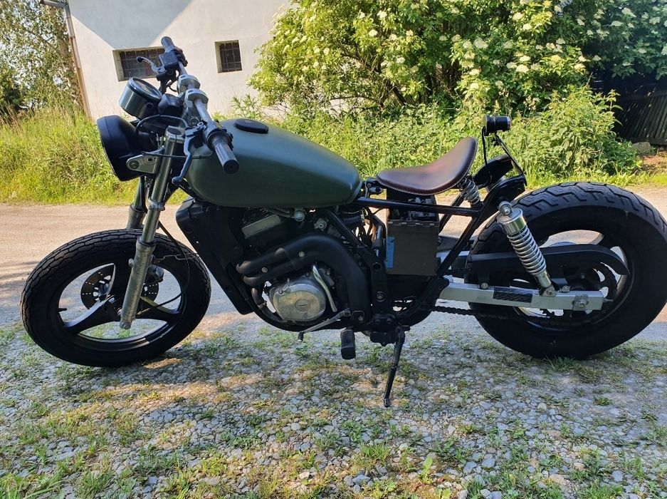 Kawasaki ZL 250 cafe racer scrambler