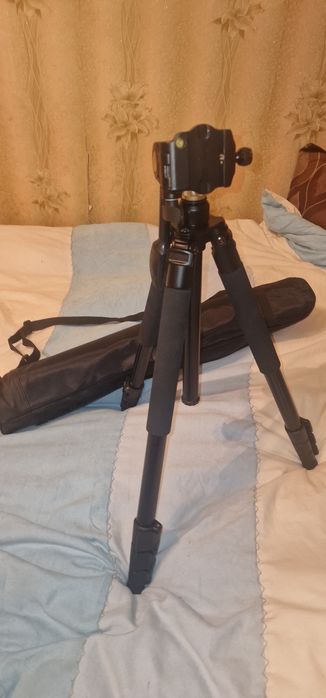 Селфи видео штатив НОВЫЙ