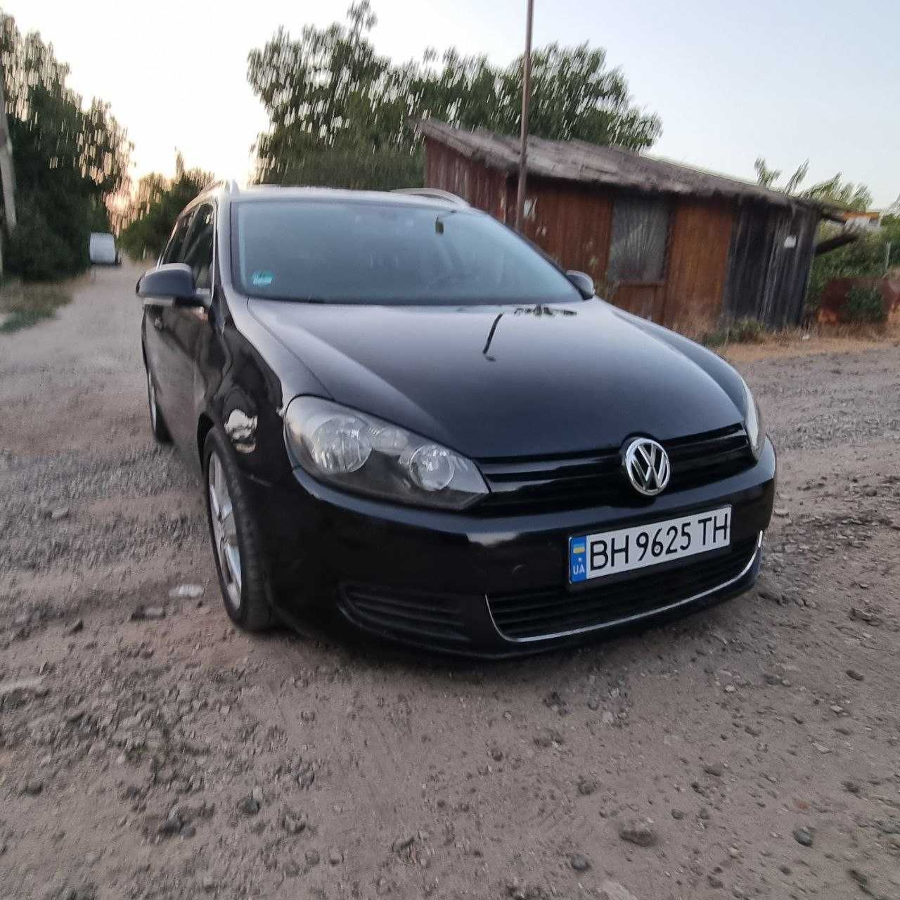 гольф6  2011 Г 1.6 бенз автомат  в отл сост
