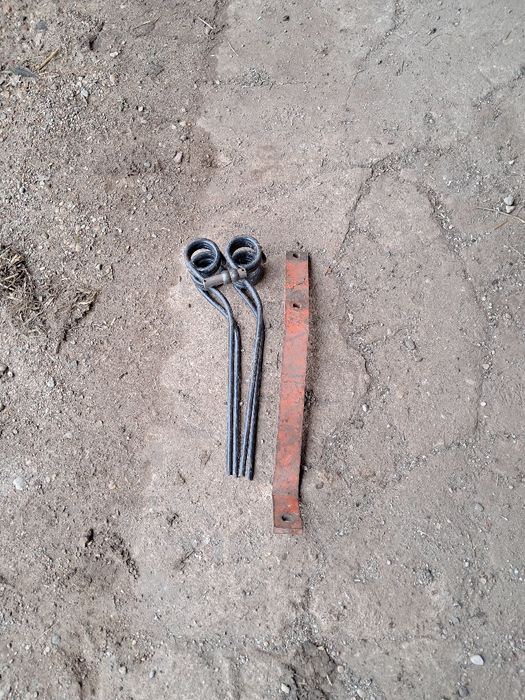 Sprzedam do przewracarki deutz fahr zęby nowe i palec z pierścienimi