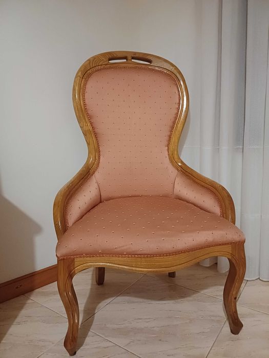 Cadeirão tecido rosa velho