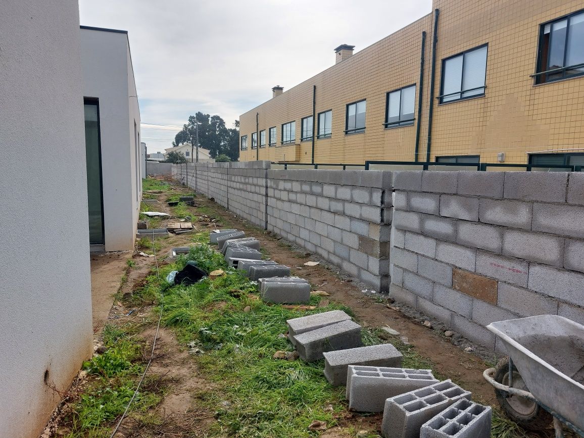 Faço todo tipo de trabalho de construção civil pintora capoto pladur e