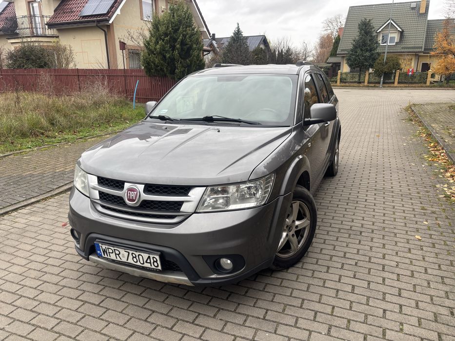 Fiat Freemont 2.0D 170KM 4x4 Automat 7 osobowy skóra nawigacja okazja