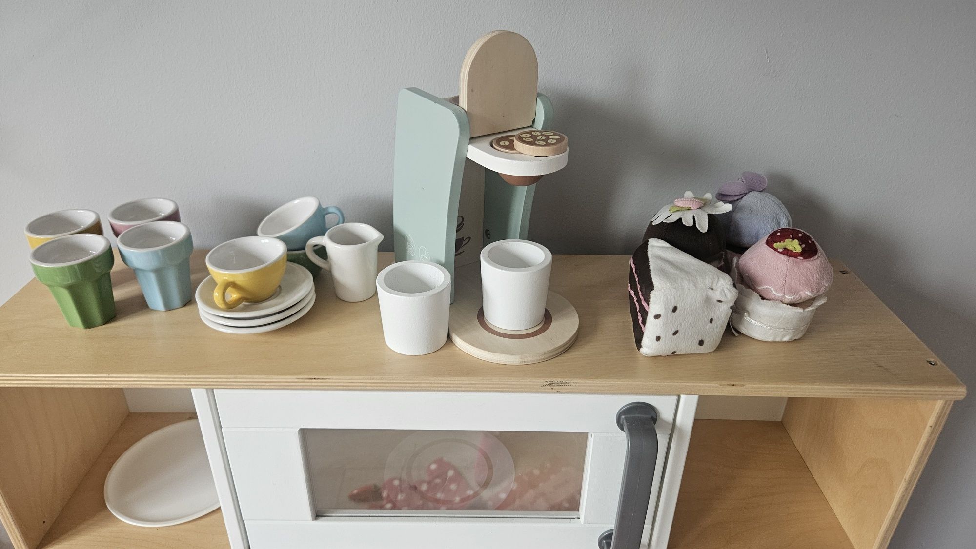 Kuchnia ikea, fartuszki nowe, ekspres do kawy nowy drewniany