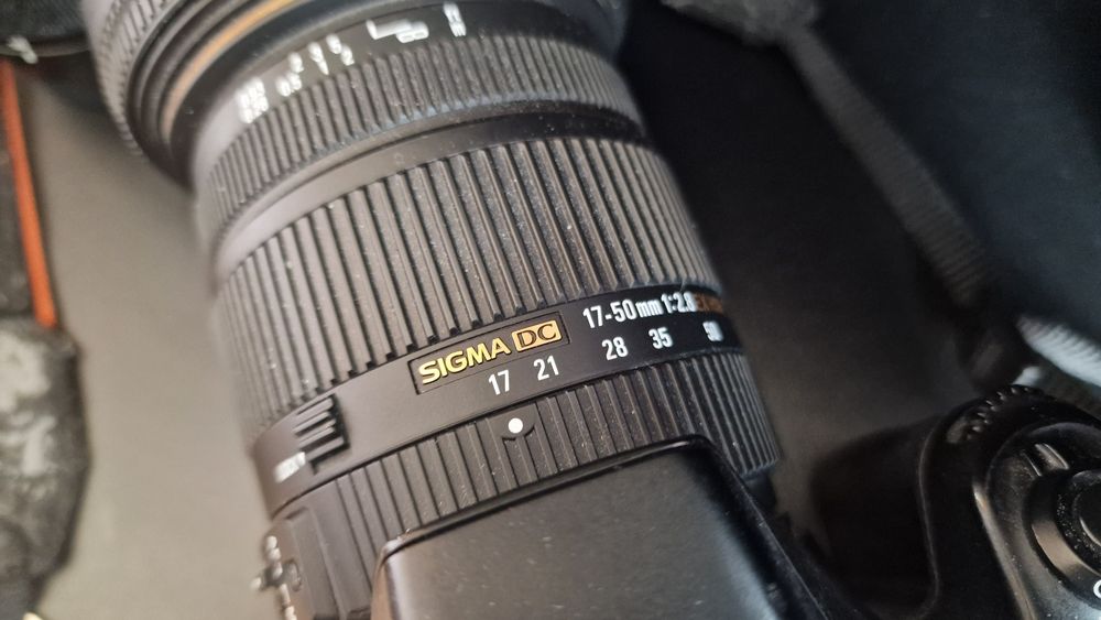 Sony Alpha A58 + Sigma DC EX HSM 17-50MM