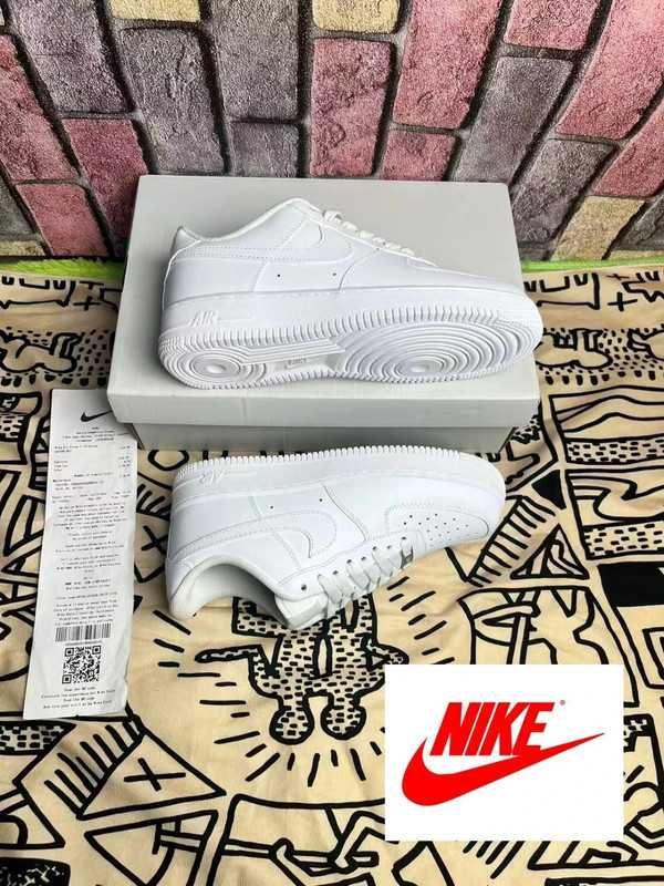 biały\AirF1*Nike nowy UnisexTrampki.39