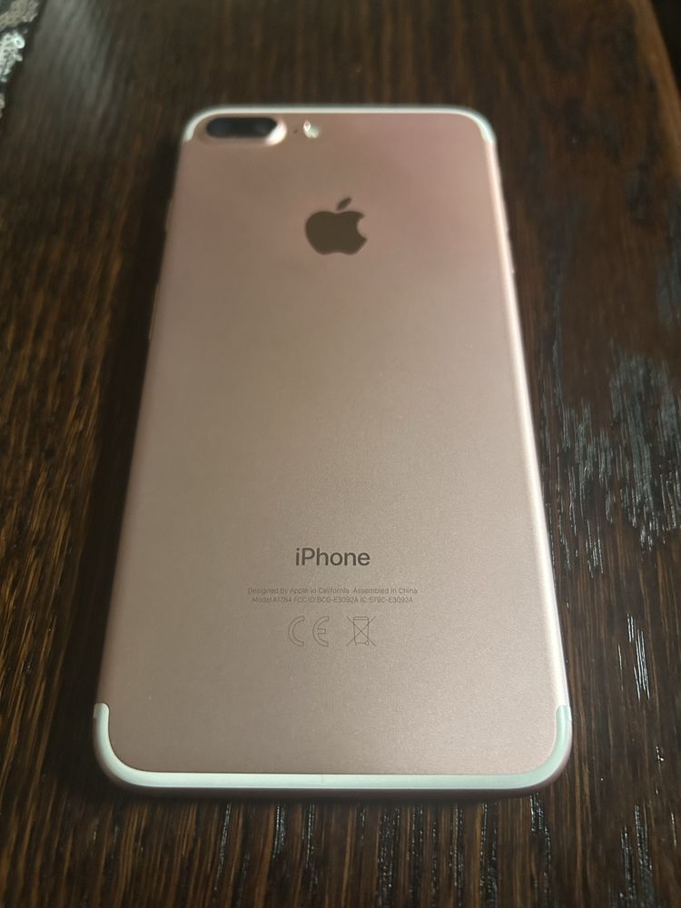 Iphone 7 plus 128 GB rose gold stan idealny dystrybucja PL