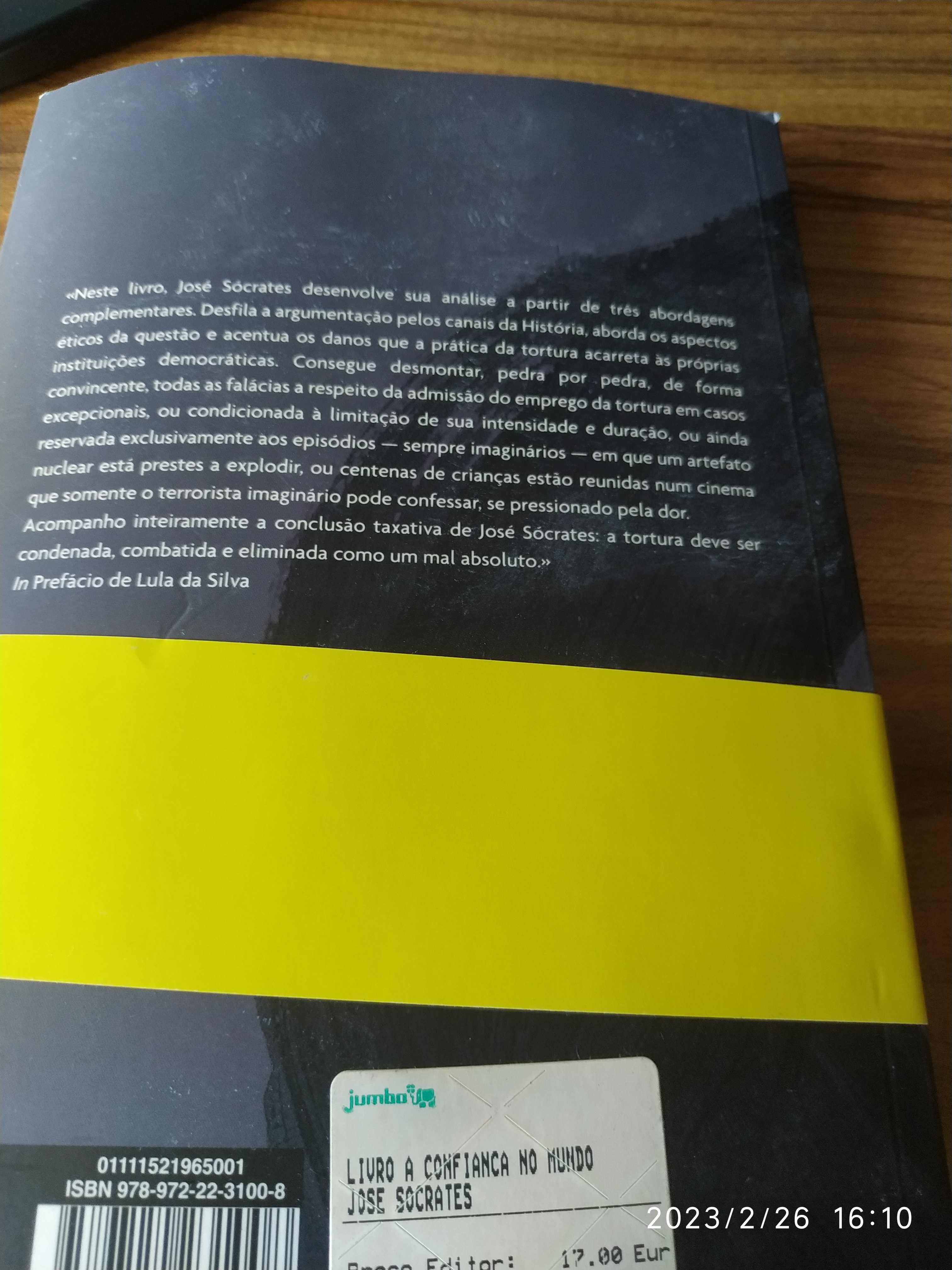 Livro "A confiança no Mundo" de José Sócrates