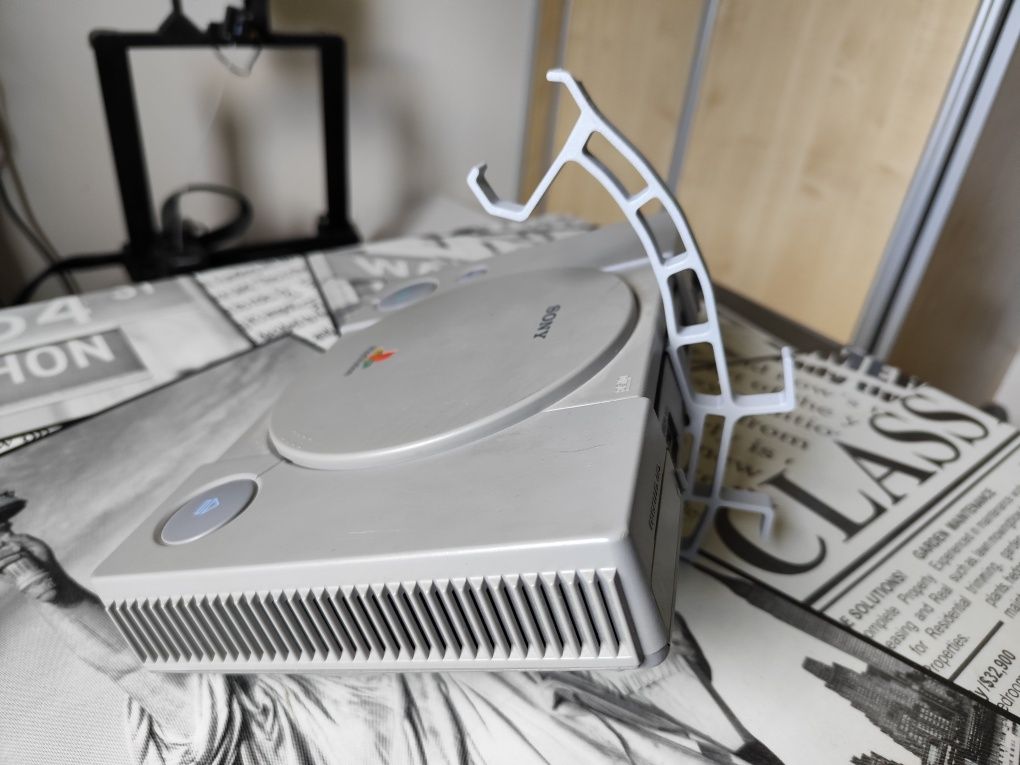 Podstawka PlayStation 1 + mały prezent :)