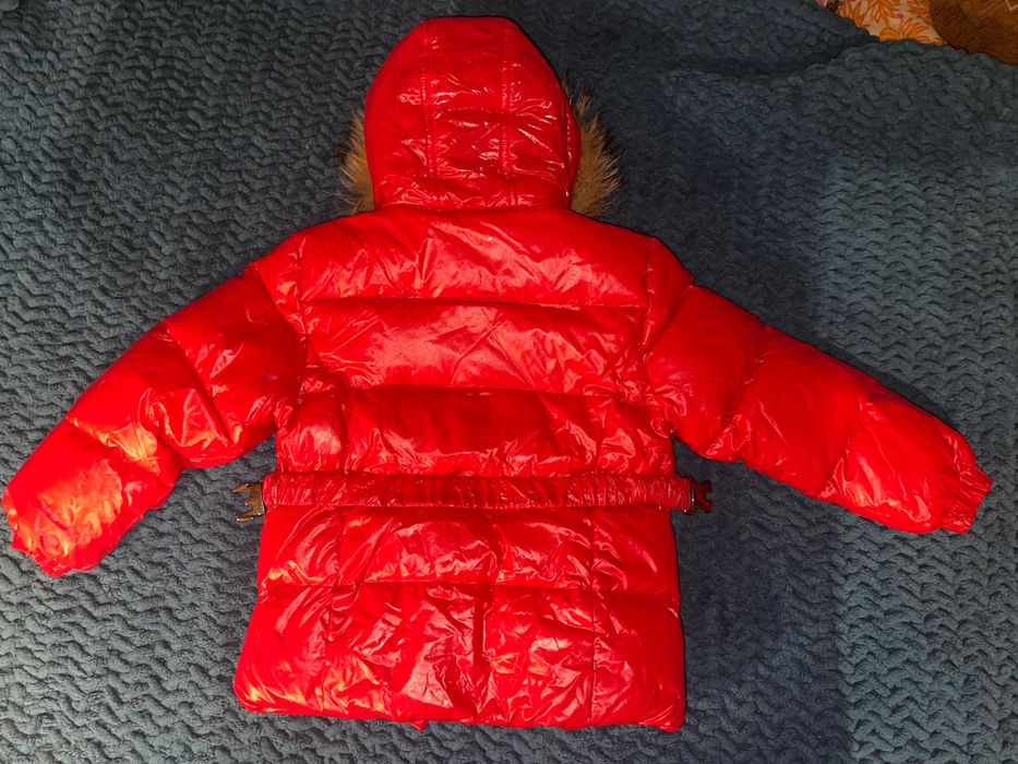 Красный зимний комбинезон Moncler