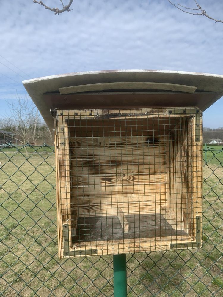 Domek dla pszczół murarek