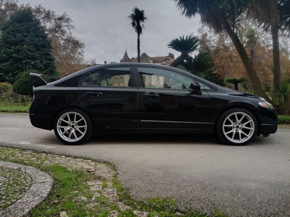 Honda Civic 1.8 VTec 2011