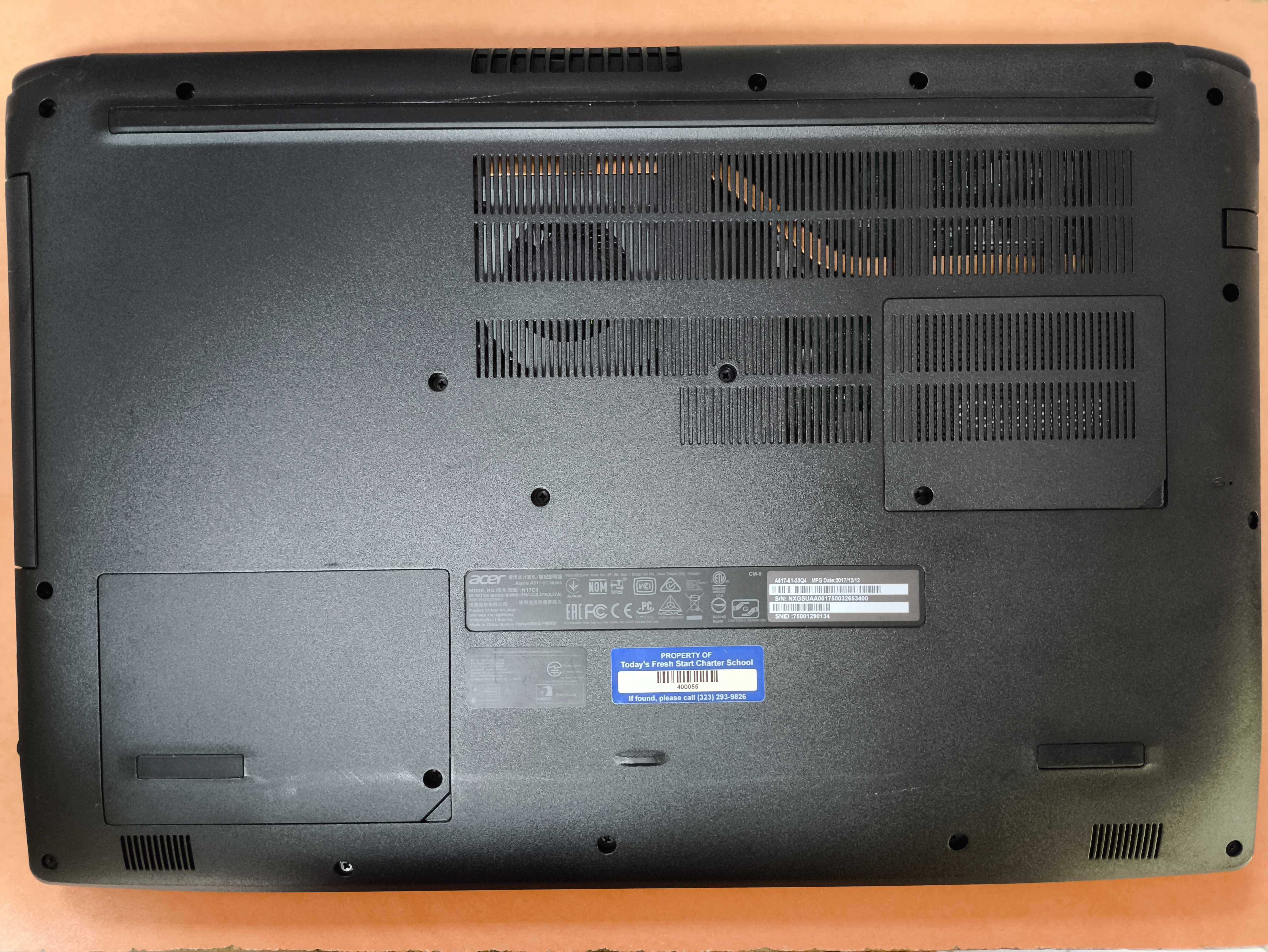 17-ти дюймовый ноутбук Acer A517-51 i3-6006U 8/628Gb как новый