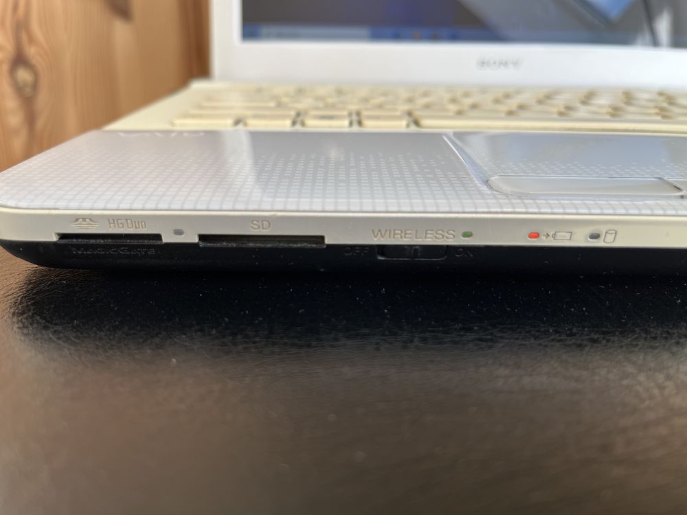 Sony Vaio PCG-61211M i3 SSD 120GB 14 cali Win 10 dla ucznia i studenta